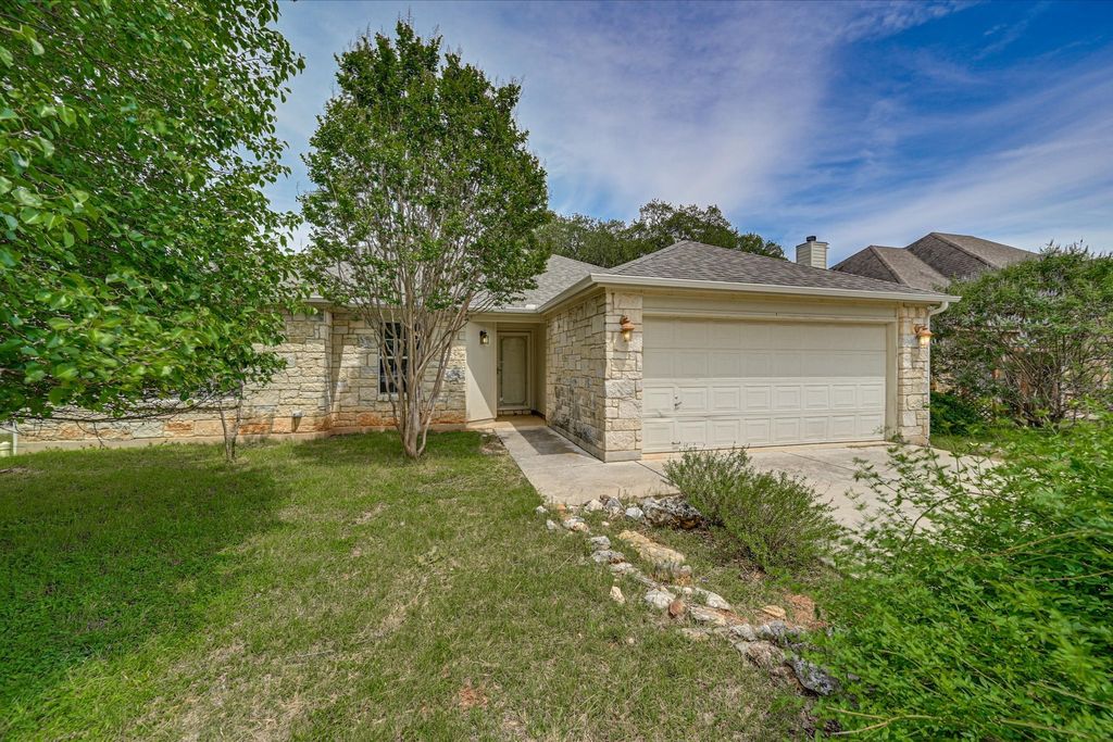 4 Memory Lane, Wimberley