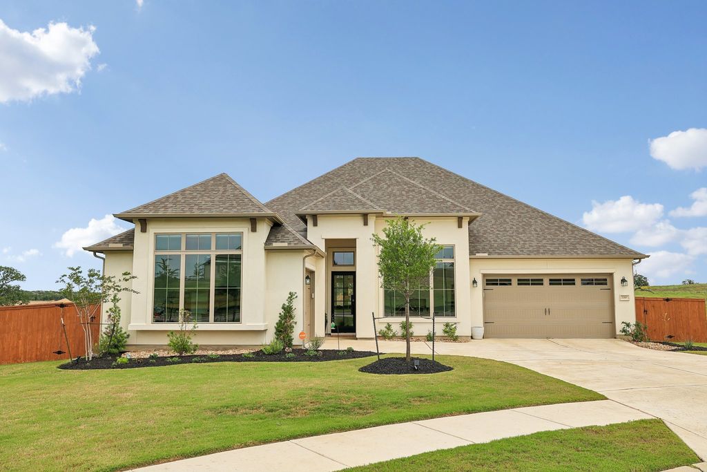 130 Firethorn Loop, Bastrop