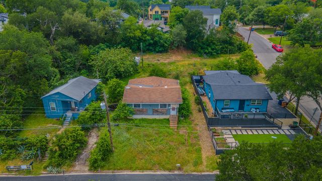 1410 Luna Street, Austin