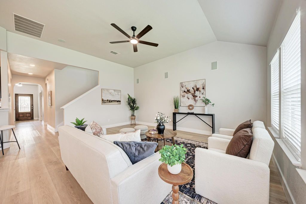 1704 Stonehaven Lane, Round Rock