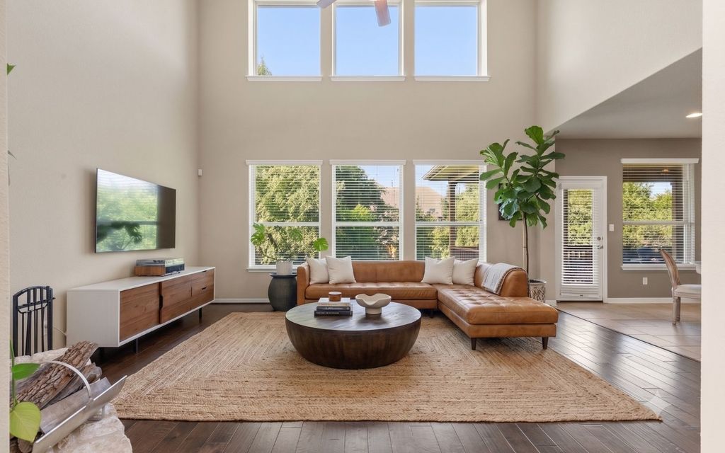 561 Stone View Trail, Austin