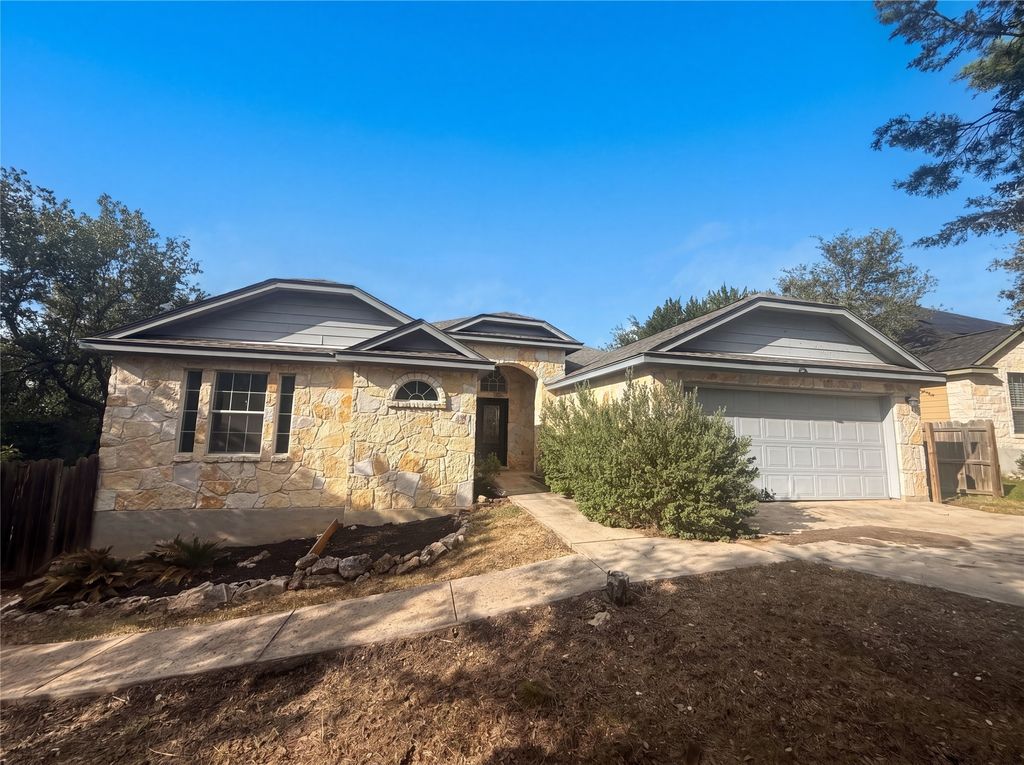 12 Birchwood Circle, Wimberley