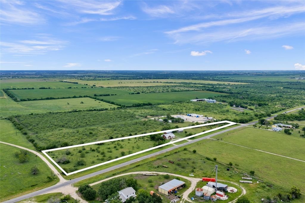 3900 Fm 1979, San Marcos