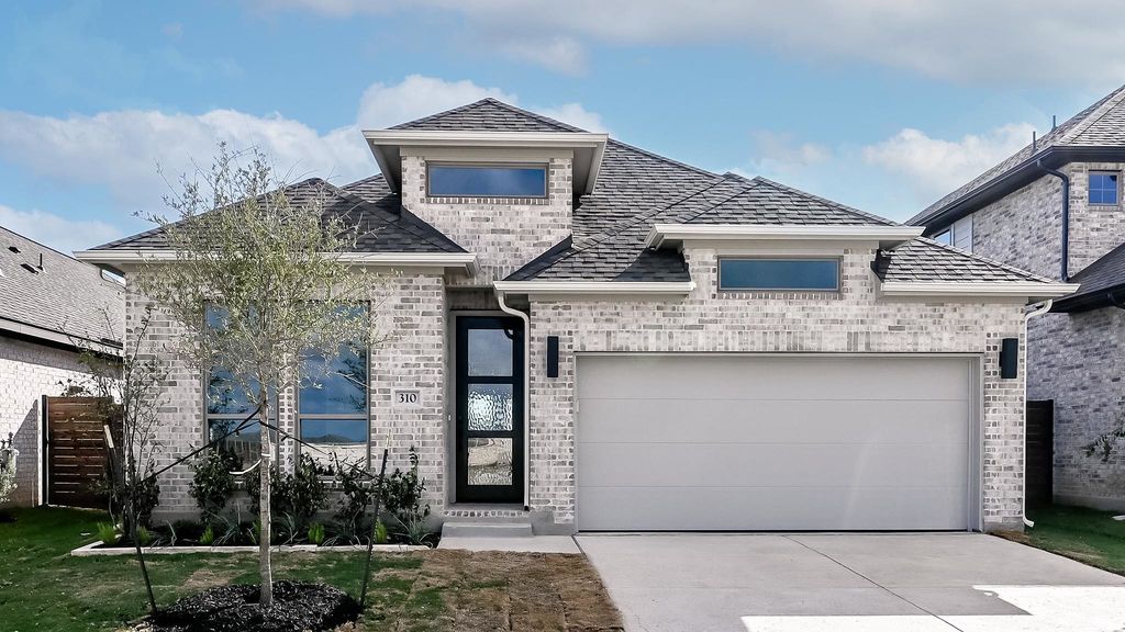 310 Watersong Bend, Lockhart
