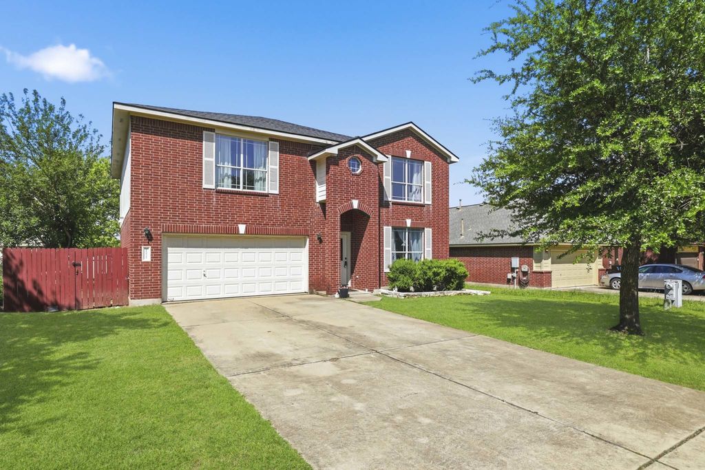 111 Brazos Lane, Kyle