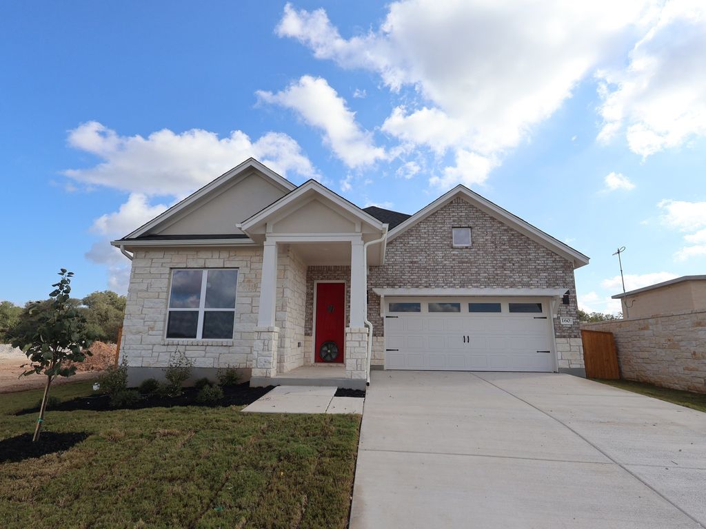 160 Champ Avenue, Buda
