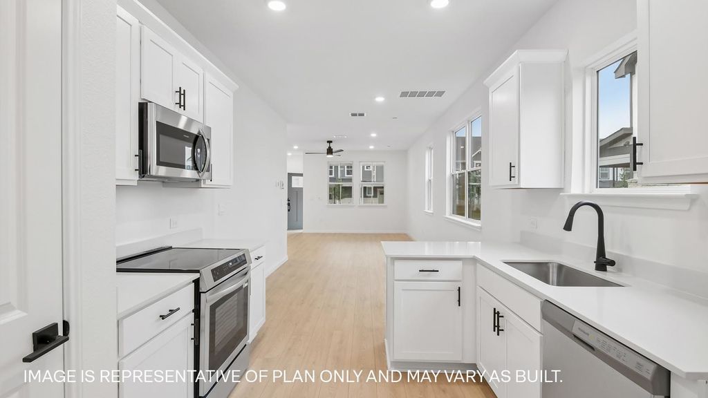 2557 Violet Theo Lane, Round Rock