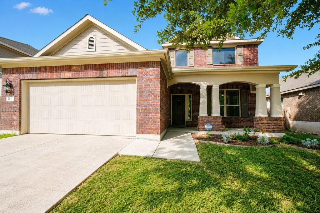 250 Posey Pass, New Braunfels