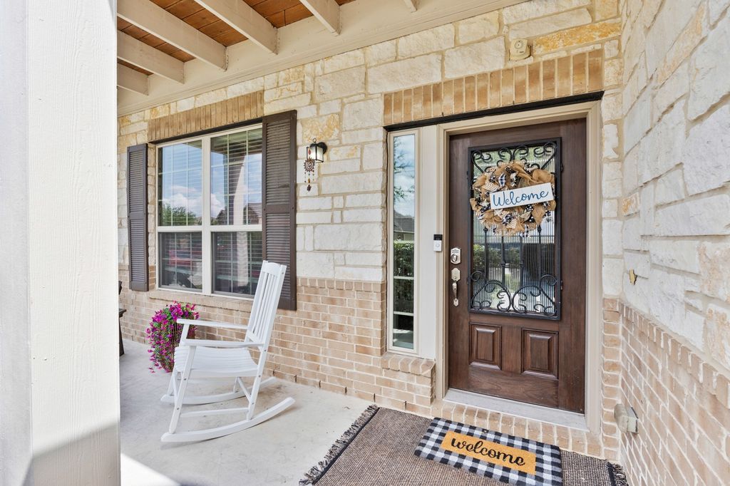 1821 Logan Trail, New Braunfels