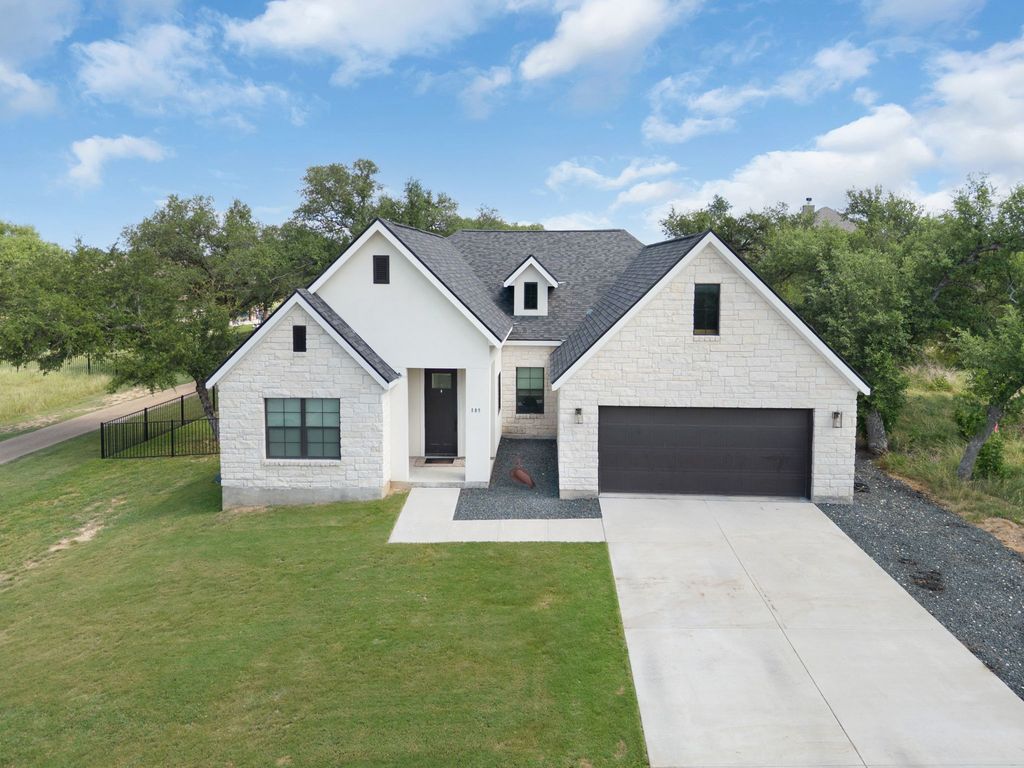 809 John Price, Blanco