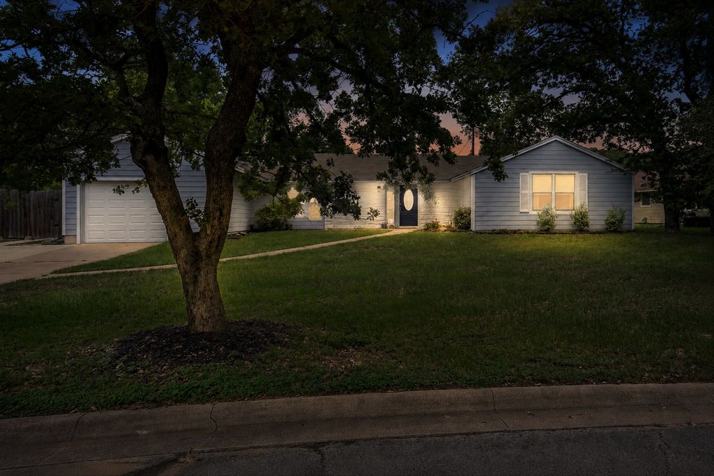 508 San Jacinto Drive, Rockdale