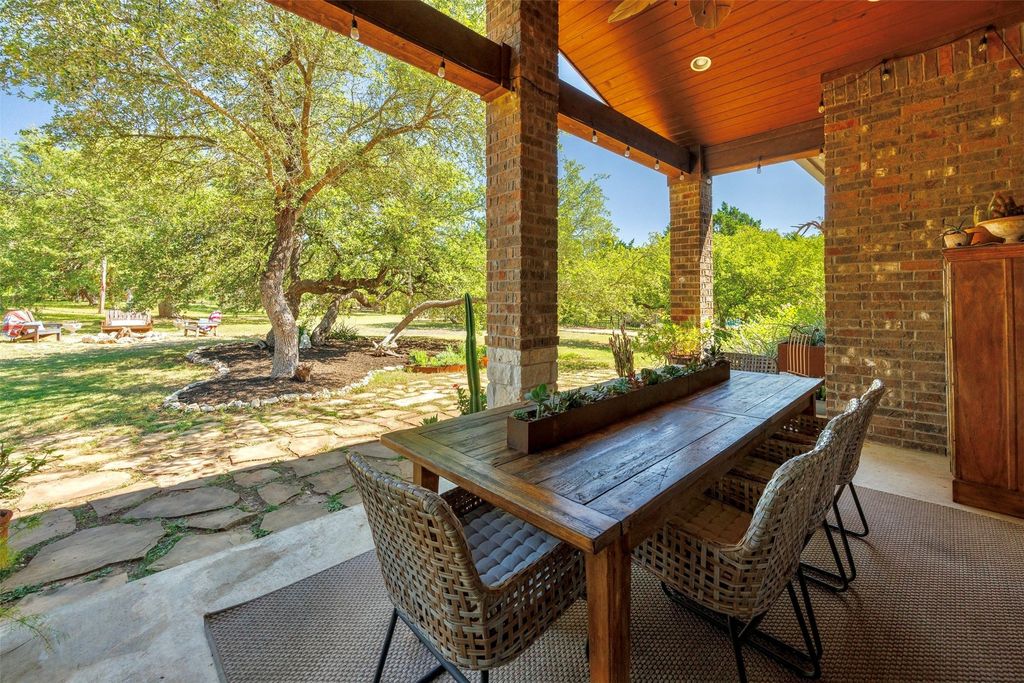 1135 Blue Ridge Dr. Drive, Dripping Springs
