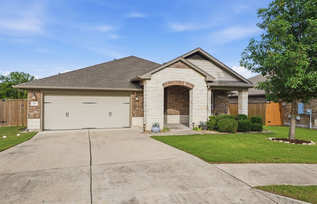 276 Gunnison Way, Kyle