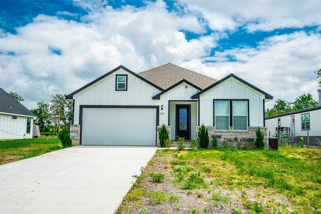 252 Amaranta Lane, Dale