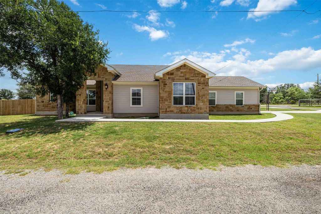 1512 Stonecrest Drive, Granite Shoals