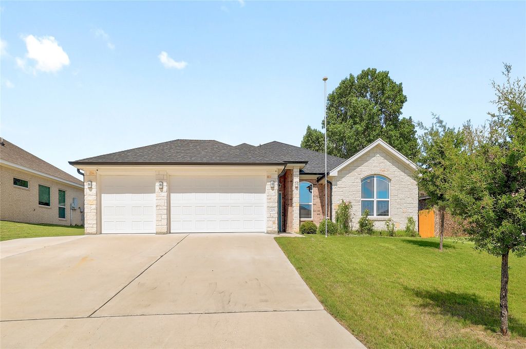 205 Slippery Elm Drive, Nolanville