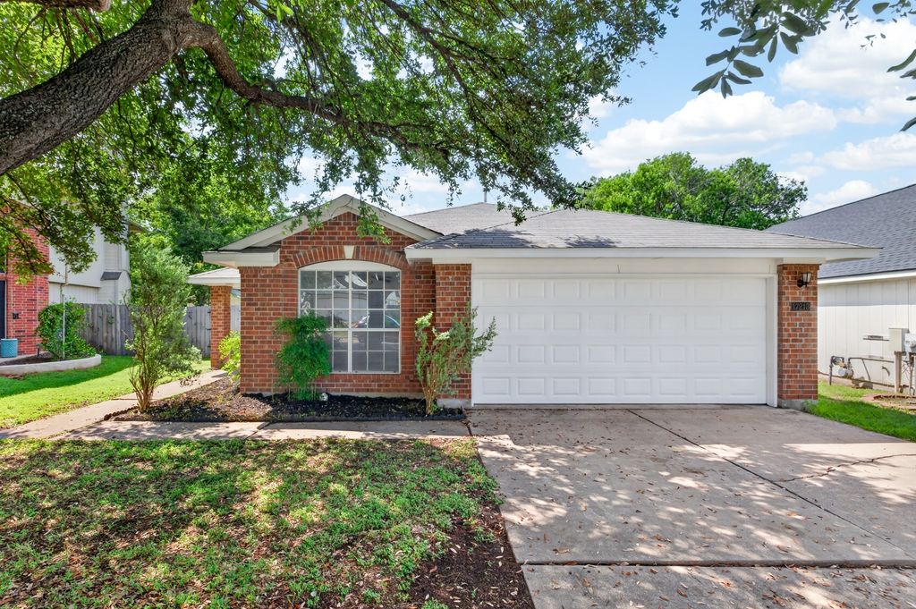 17213 Bushmills Road, Pflugerville