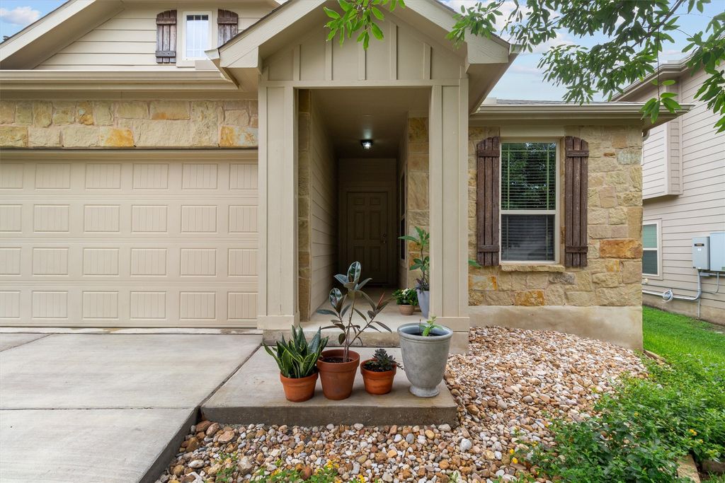 10413 Crescendo Lane, Austin