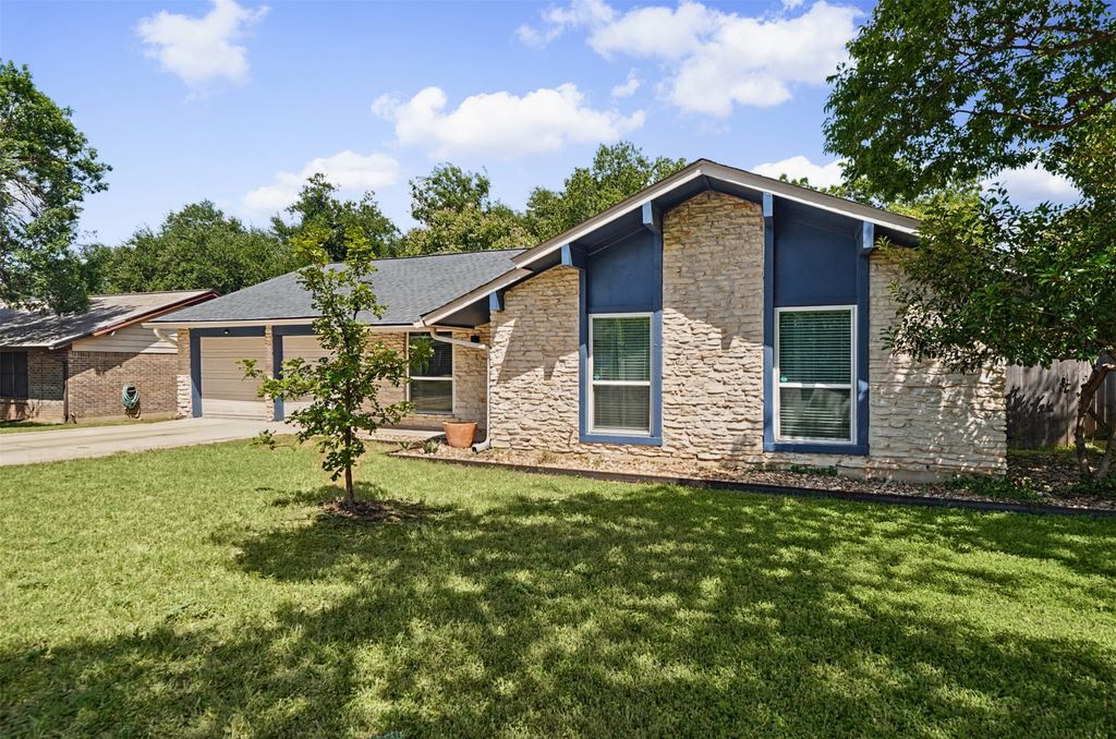 9007 W Pointer Lane, Austin