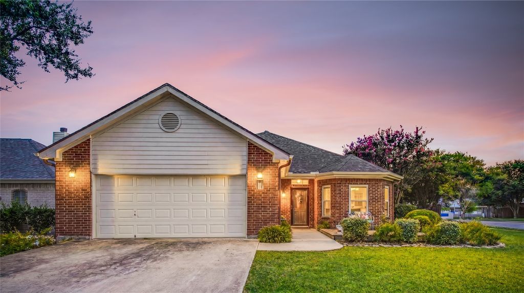 2621 Deer Stand Loop, San Marcos