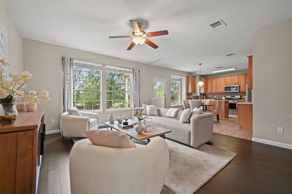 10701 Beard Avenue, Austin