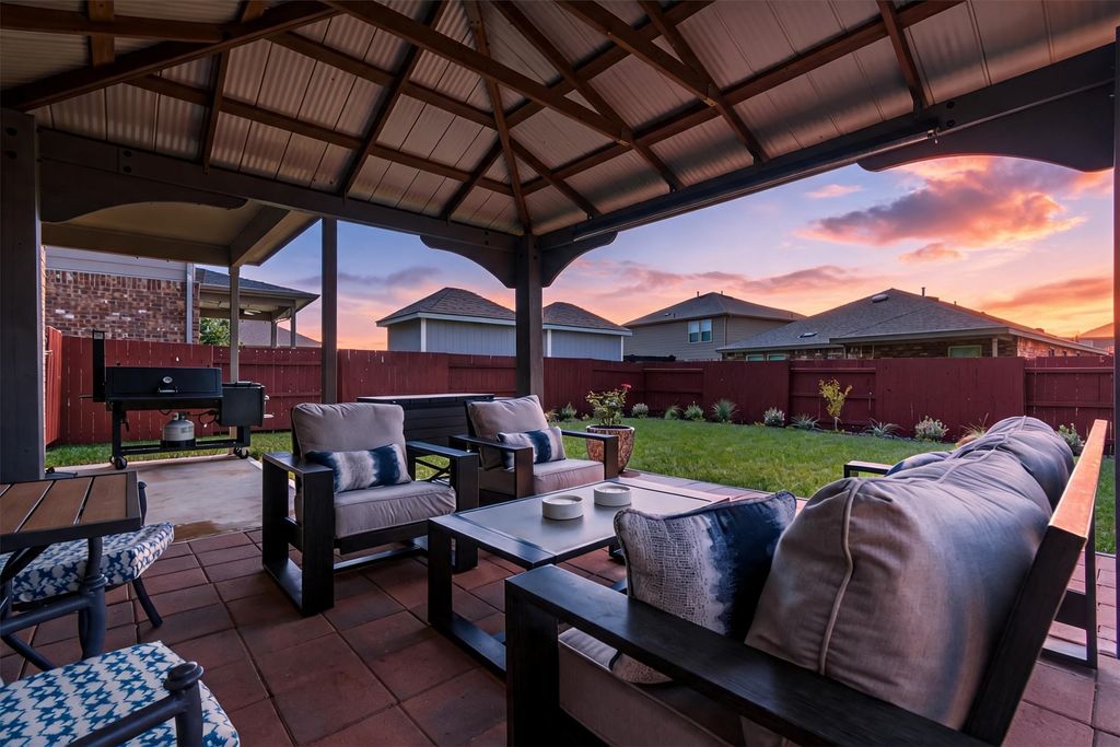 11701 Jackson Falls Way, Manor