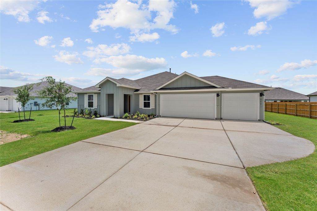 375 Elkins Prairie Drive, Lockhart