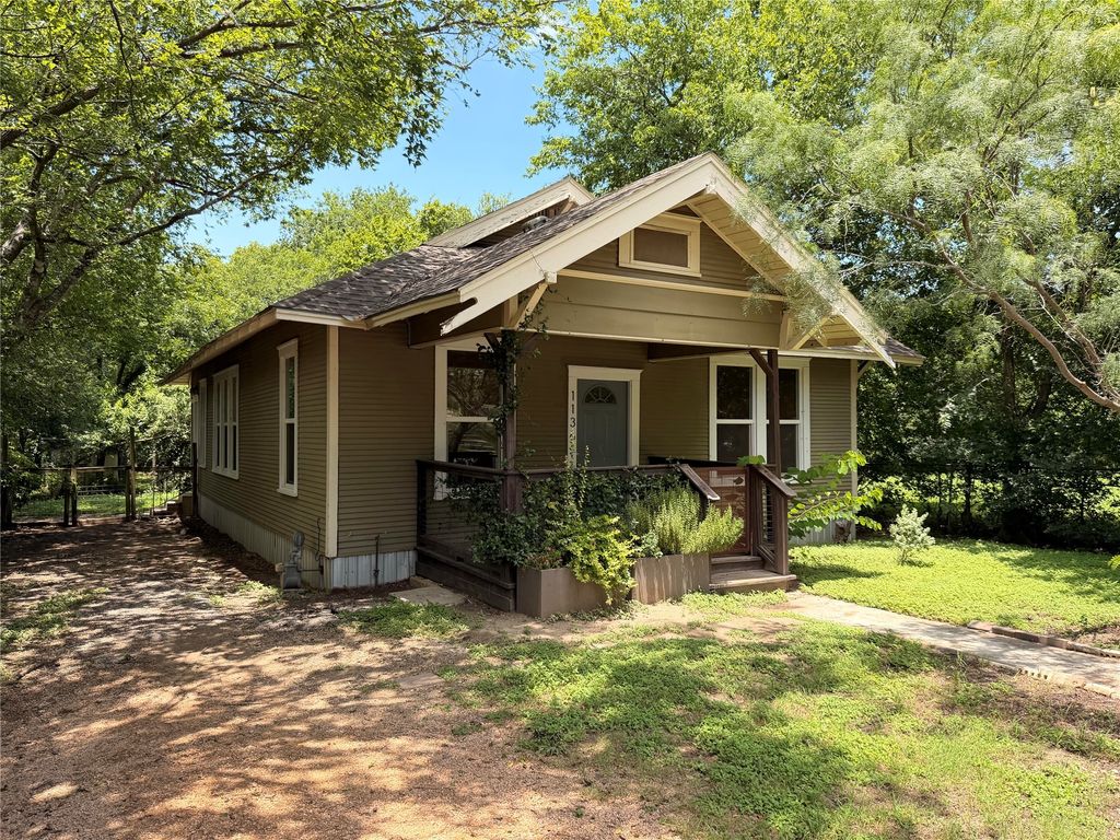 1136 Eleanor Street, Austin