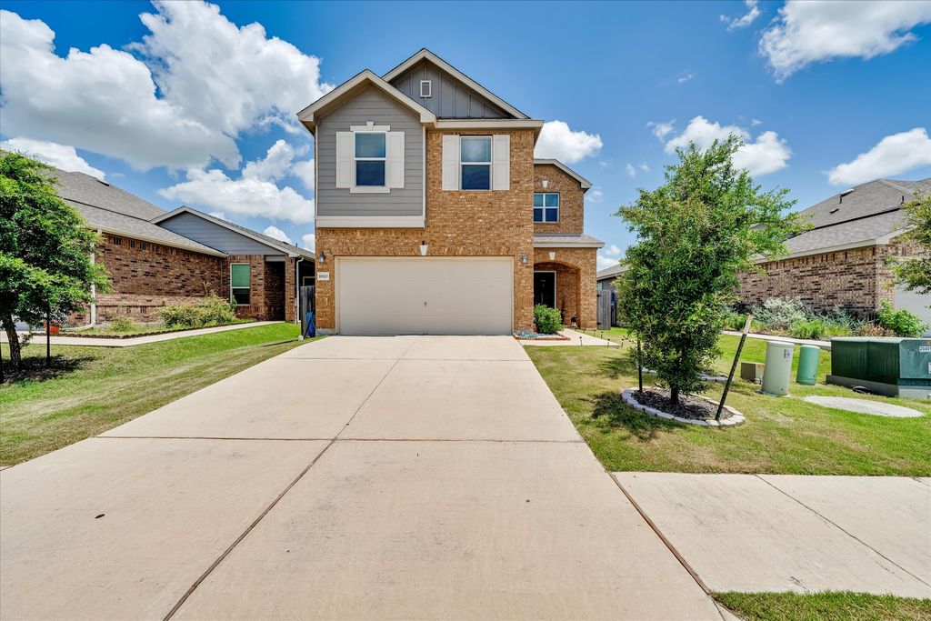 18920 Lady Bird Johnson Street, Manor