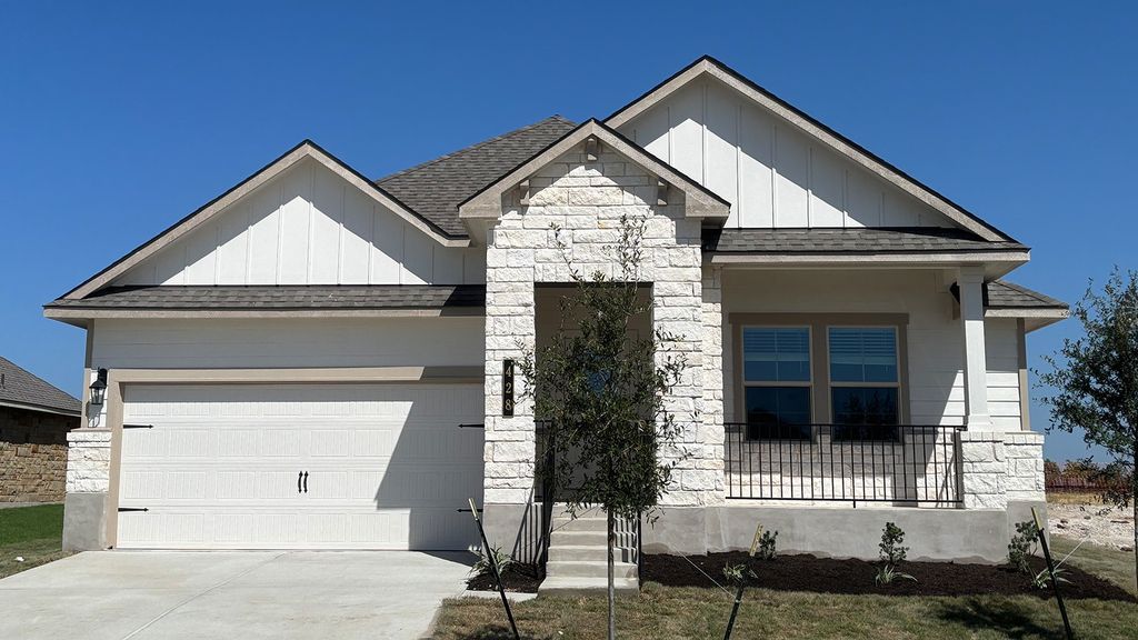 428 Creekfall Road, Burnet