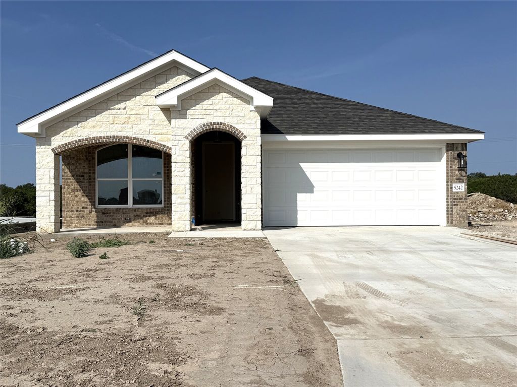 5242 Lassen Lane, Belton