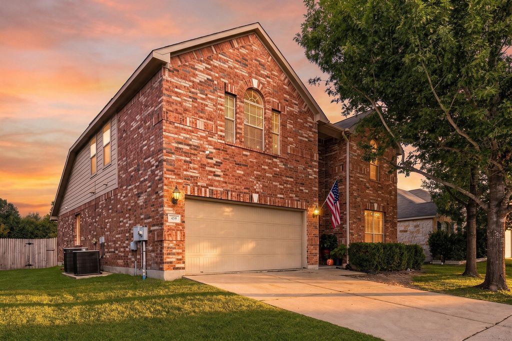 459 Sandstone Trail, Buda
