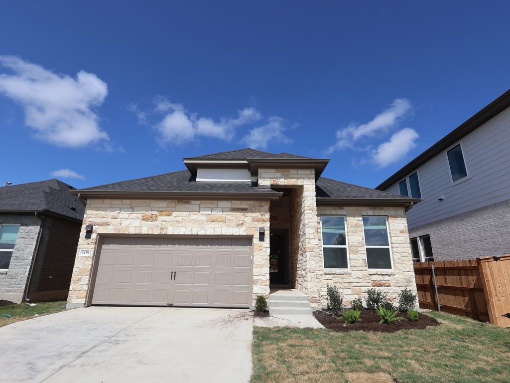 108 Norway Spruce Street, Dripping Springs