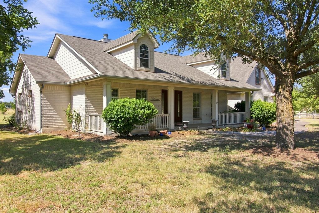215 Courtnees Way, Georgetown