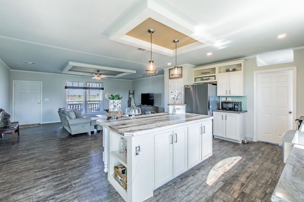 127 Dockal Drive, Bertram