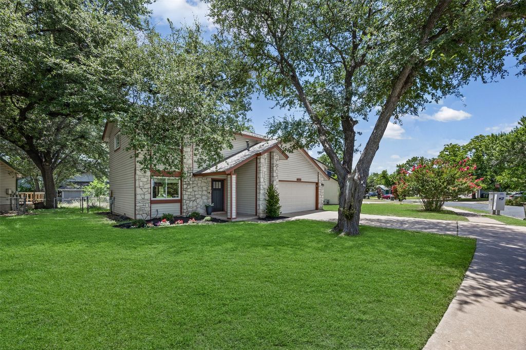 9737 Anderson Village Drive, Austin