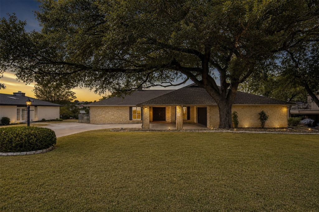 4100 Outpost Trace, Lago Vista