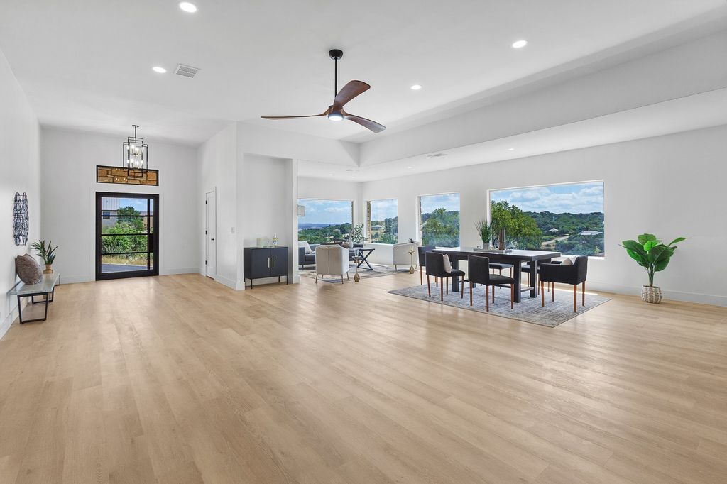 715 Fawn, Horseshoe Bay