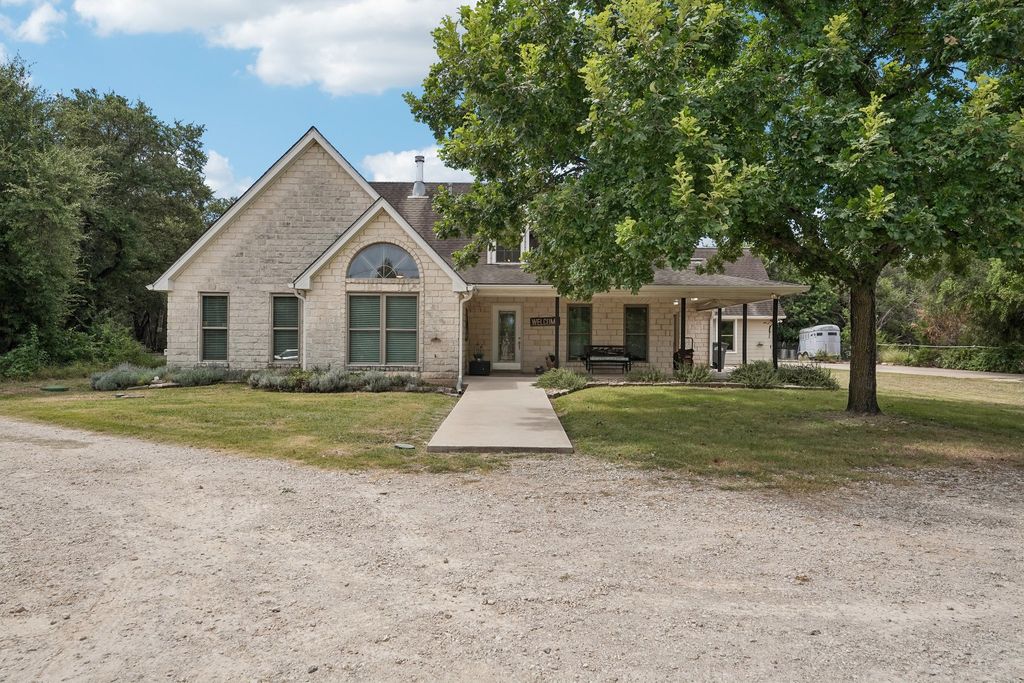 115 Nasoni Trail, Georgetown