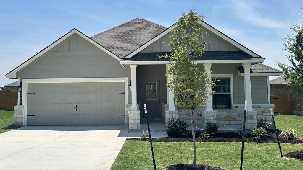 247 Water Well Road, Burnet