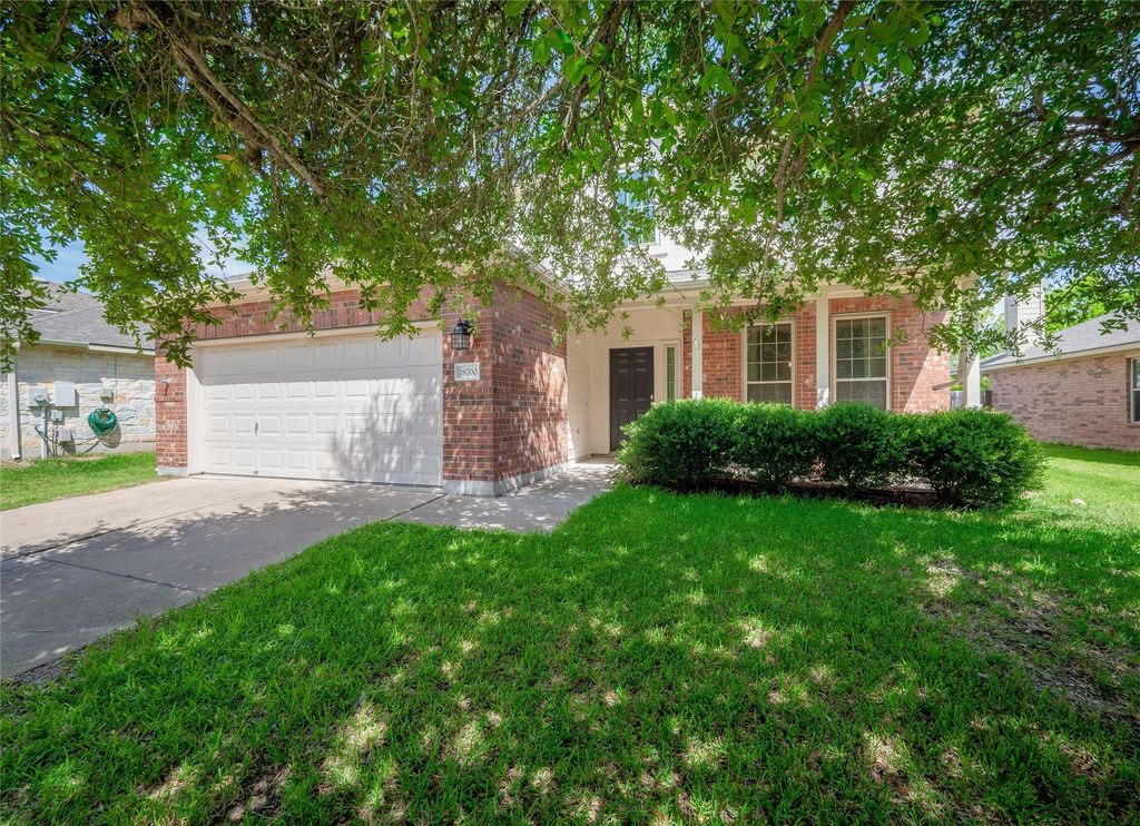 18700 Silent Water Way, Pflugerville