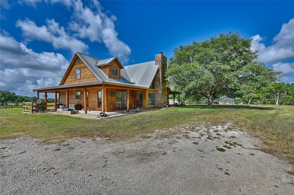 3090 Old Navasota Road, Brenham