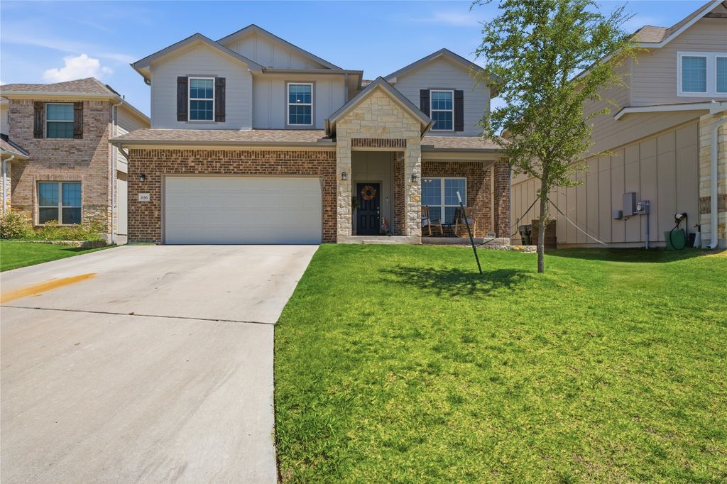 636 Friar Tuck Drive, Temple