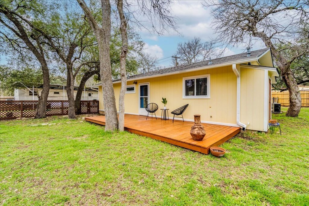2505 Riddle Road, Austin