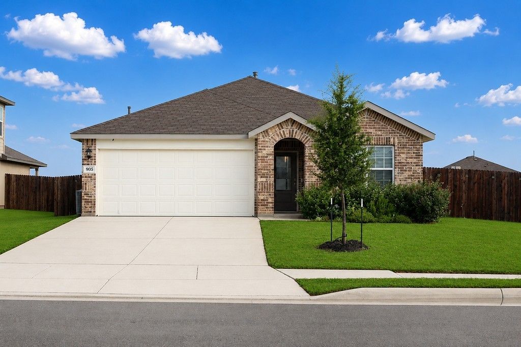 905 Rolling River Cove, Cibolo