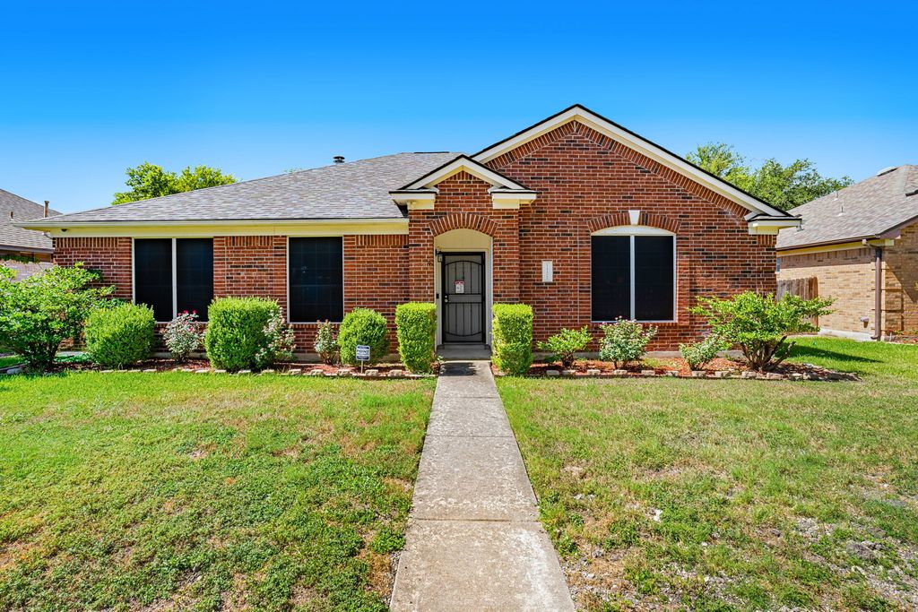 1121 Black Locust Drive, Pflugerville