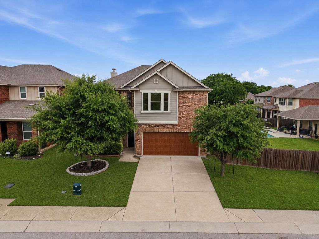 670 Landon Samuel Loop, Pflugerville