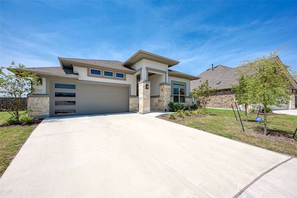 20821 Schuster Street, Manor