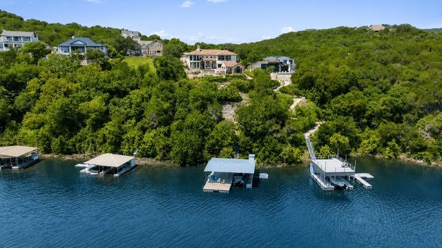 Lake Travis Real Estate - MLS # 1187468, Residential real estate for Sale in Northlake Hills Sec 02, MLS Listings # 1187468