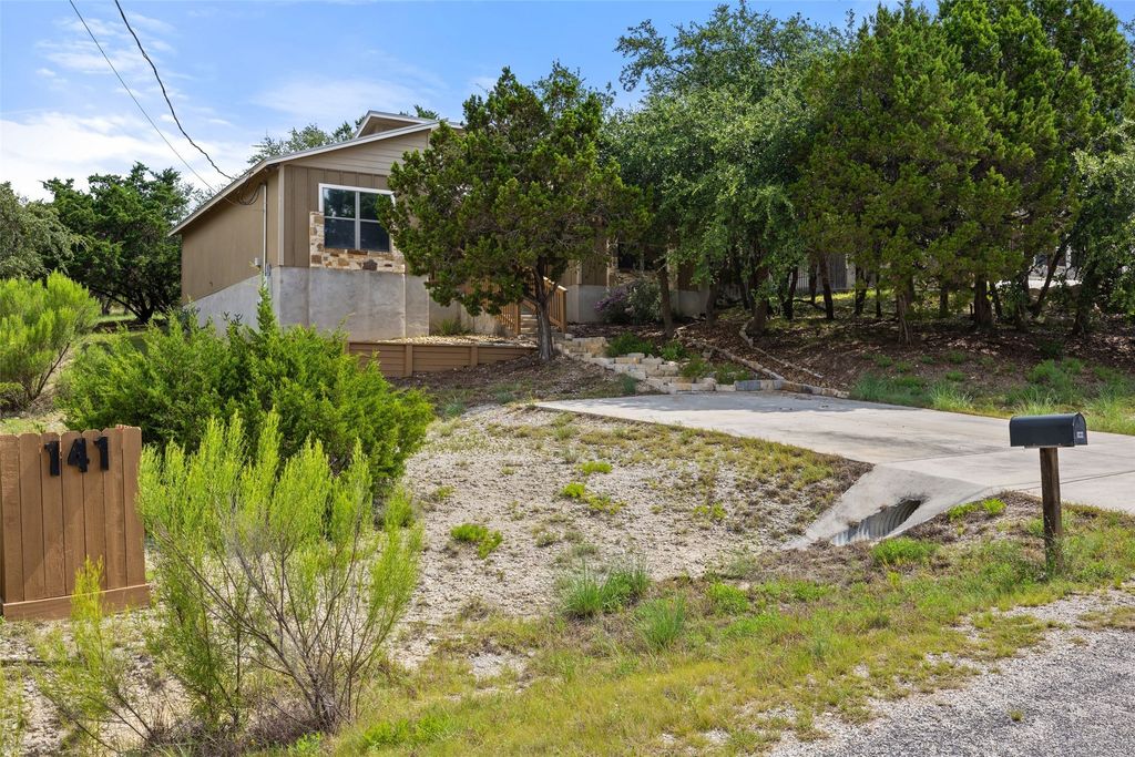 141 Cody Court, Canyon Lake